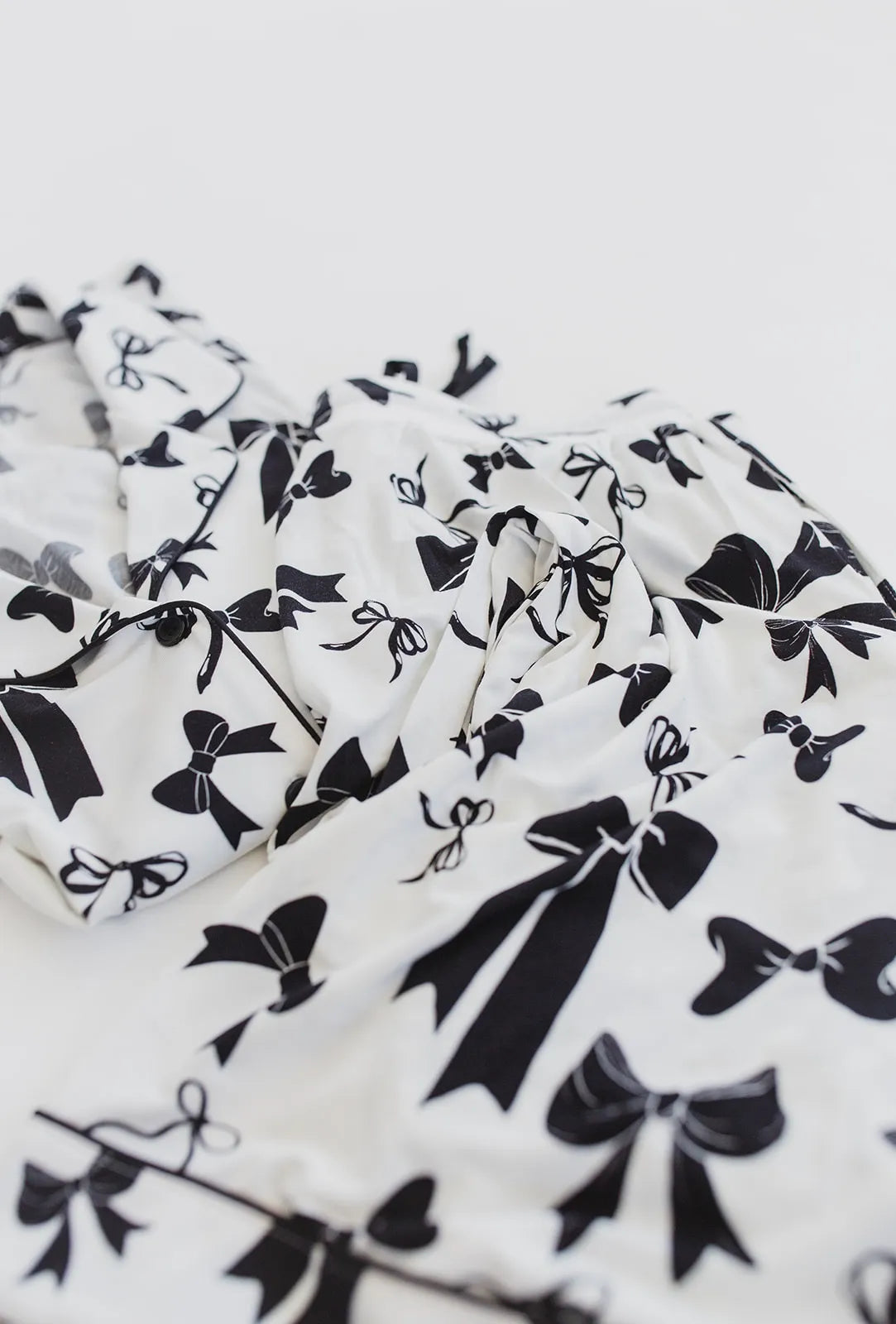 Black & White Bows Sleepwear